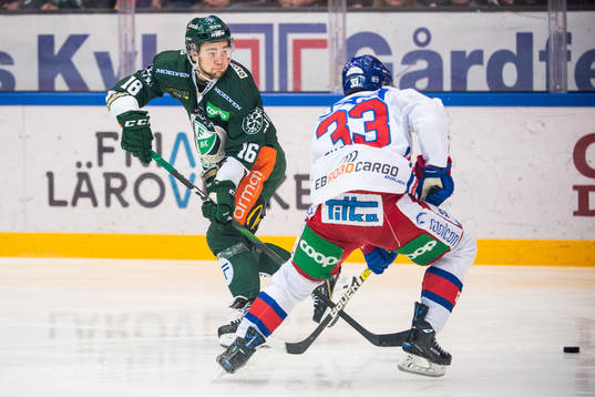 Färjestads Lucas Ekeståhl-Jonsson  och Oskarshamns Filiph