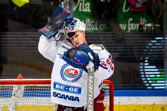 Oskarshamns målvakt Fredrik Pettersson-Wentzel deppar