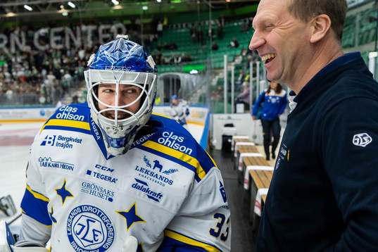 Leksands målvakt Axel Brage  och målvaktstränare Jonas