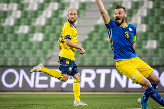Robin Söder of Sweden