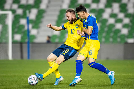 Muamer Tankovic of Sweden and Anel Rashkaj of Kosovo