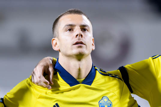 Alexander Kacaniklic of Sweden at lineup