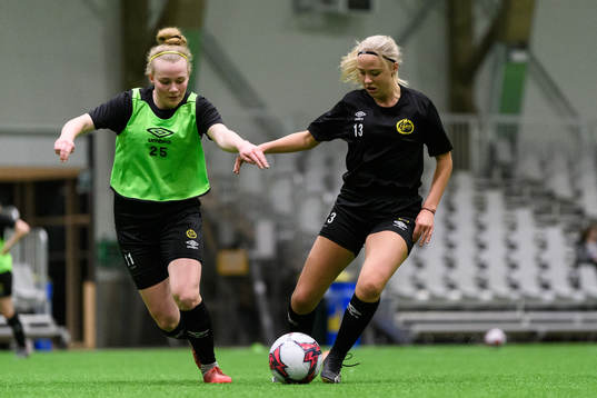 Bläddra bland fler bilder av Fotboll, Dam, Elfsborg, träning