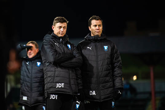 Malmö FFs tränare Jon Dahl Tomasson och sportchef Daniel