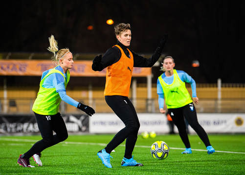 Malmö FFs Melina Skarström och Anna Hellsten