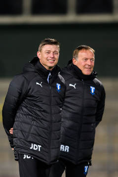 Tränare Jon Dahl Tomasson och assisterande tränare Remy