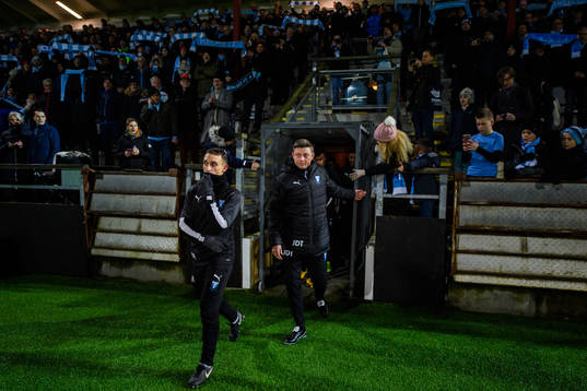 Fystränare Ben Rosen och tränare Jon Dahl Tomasson
