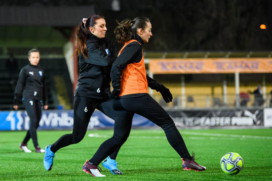 Malin Gunnarsson och Martina Sutalo
