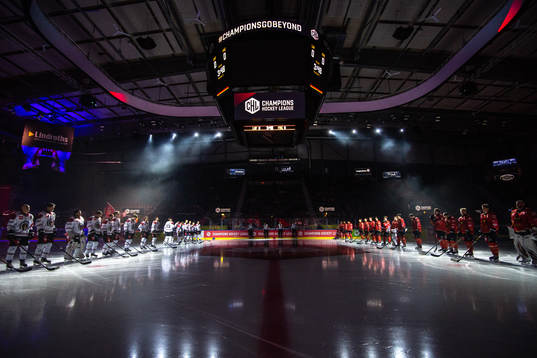 Players of Frölunda and Luleå