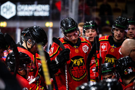 Juhani Tyrväinen of Luleå