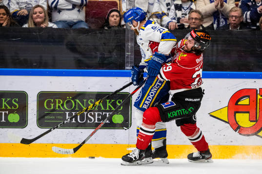 Leksands Mattias Ritola och Örebros Ludvig Rensfeldt