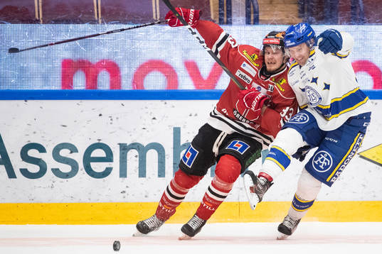 Örebros Christopher Mastomäki och Leksands Jonas Ahnelöv