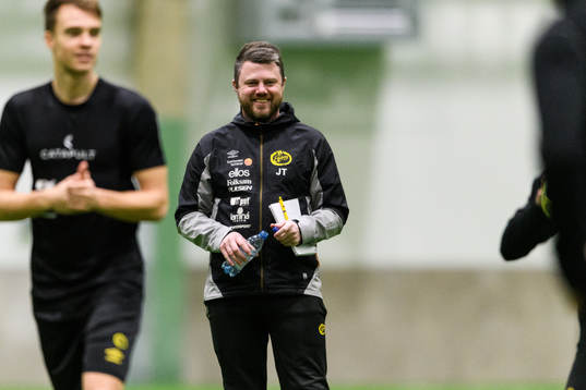 Manager Jimmy Thelin