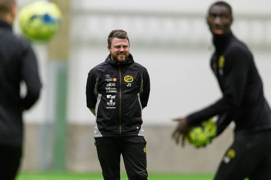 Manager Jimmy Thelin