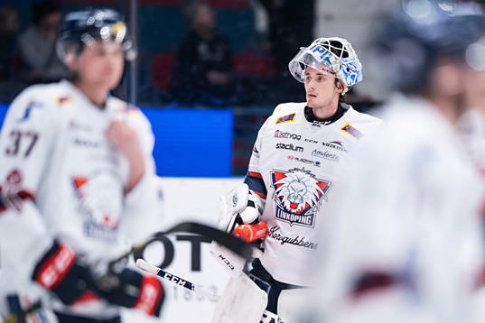 Linköpings målvakt Jacob Johansson deppar