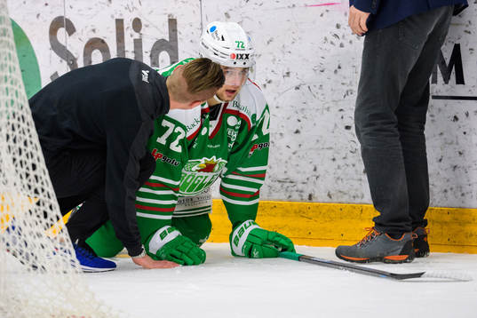 Rögles Daniel Zaar med skada