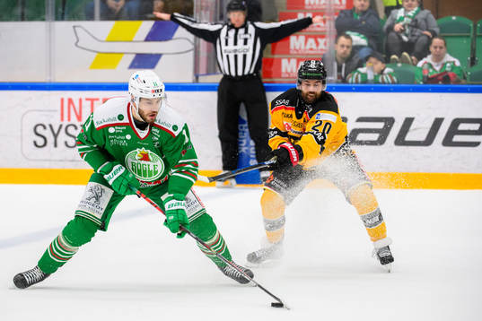 Rögles Mattias Sjögren och Luleås Jack Connolly