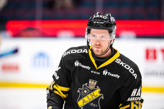s Victor Ahlström