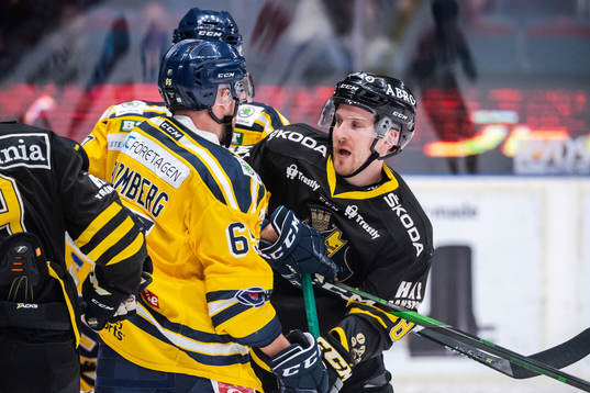 s Oscar Ahlström