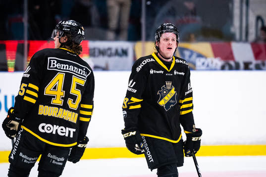 s Gustav Bouramman och Johan Porsberger deppar