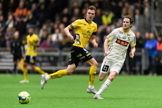 Elfsborgs Leo Väisänen och Häckens Erik Friberg
