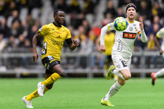 Elfsborgs Prince Isaac-Kouame och Häckens Rasmus Lindgren
