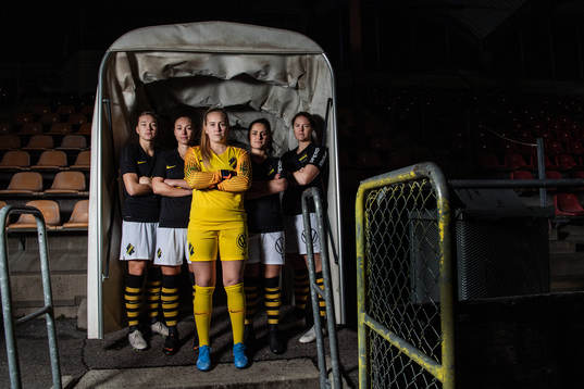 AIKsJenny Danielsson, Fanny Johansson, Milla-Maj Majasaari,