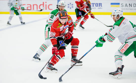 Örebros Joonas Rask och Rögles Dennis Everberg