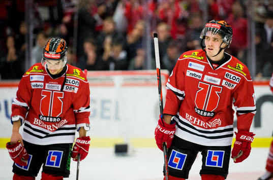 Örebros Shane Harper och Max Lindholm deppar