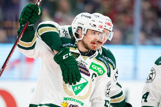Färjestads Linus Johansson jublar