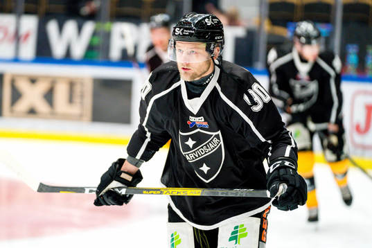 Skellefteås Oscar Möller  i IFK Arvidsjaurs dräkt
