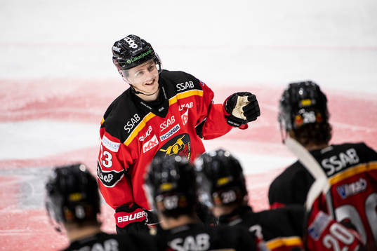 Luleås Jesper Sellgren jublar