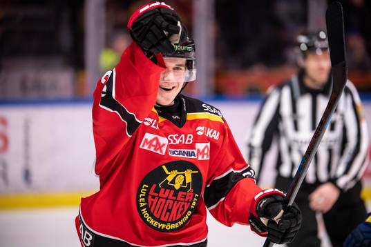 Luleås Nils Lundkvist jublar