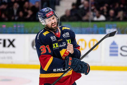 Djurgårdens Dick Axelsson deppar