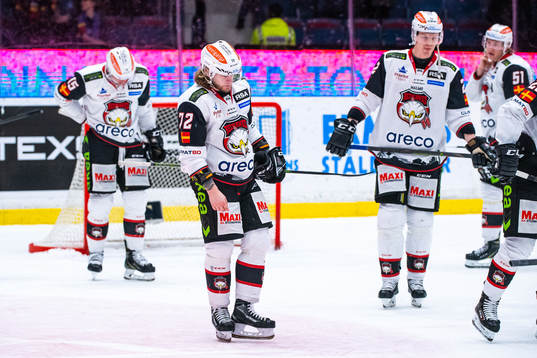 Malmö Redhawks Nicolai Meyer deppar