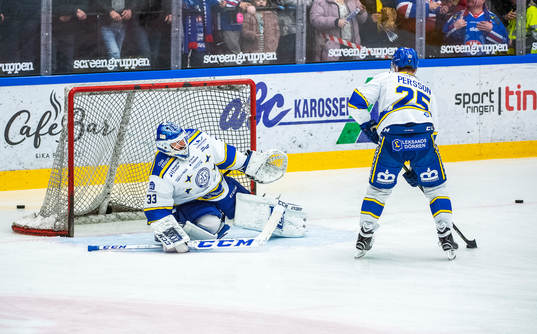 Leksands målvakt Axel Brage och Linus Persson