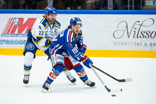 Leksands André Hult och Oskarshamns Tyler Kelleher