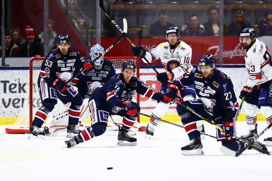 Linköpings Dan Pettersson och Sebastian Karlsson täcker