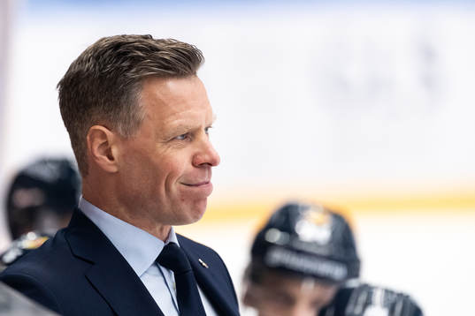 s assisterande tränare Nicklas Rahm