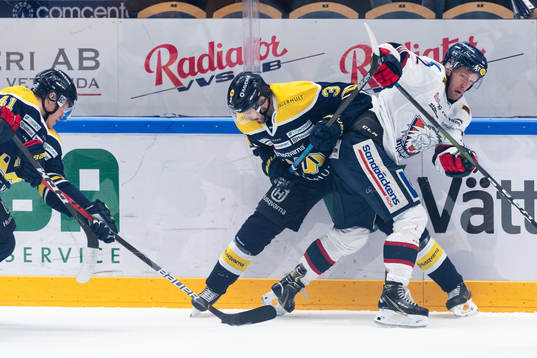 s Markus Lauridsen och Linköpings Sebastian Karlsson