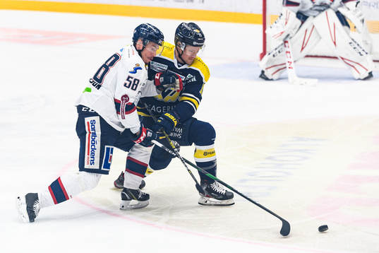 s Simon Önerud