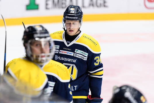 s Jesper Williamsson deppar