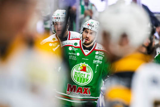 Rögles Mattias Sjögren jublar