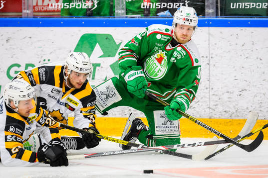 Rögles Ted Brithén mot Skellefteås Jacob Olofsson och