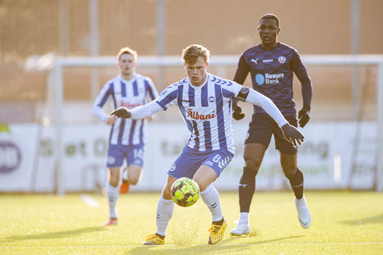 Odenses Jeppe Tverskov och Helsingborgs Alhaji Gero