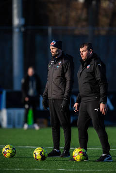 Helsingborgs tränare Olof Mellberg och assisterande
