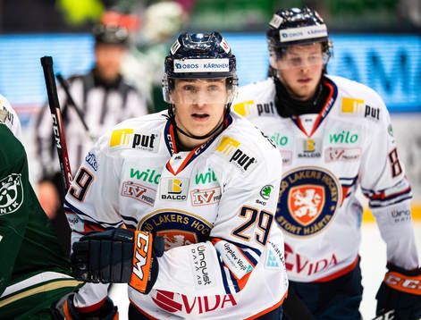Växjös Pontus Holmberg jublar