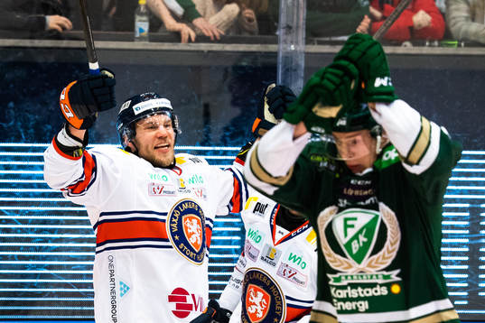 Bläddra bland fler bilder av Ishockey, SHL, Färjestad - Växjö