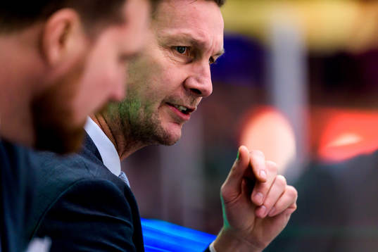 Färjestads huvudtränare Johan Pennerborn