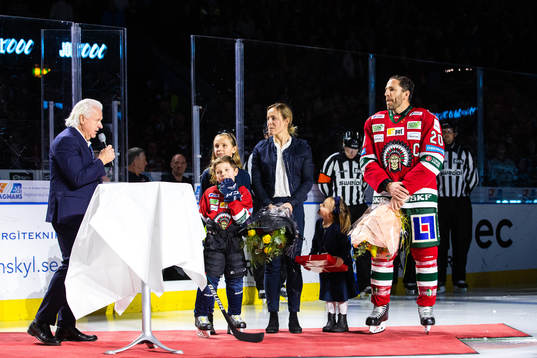 Frölundas Joel Lundqvist uppmärksammas för sina 1000